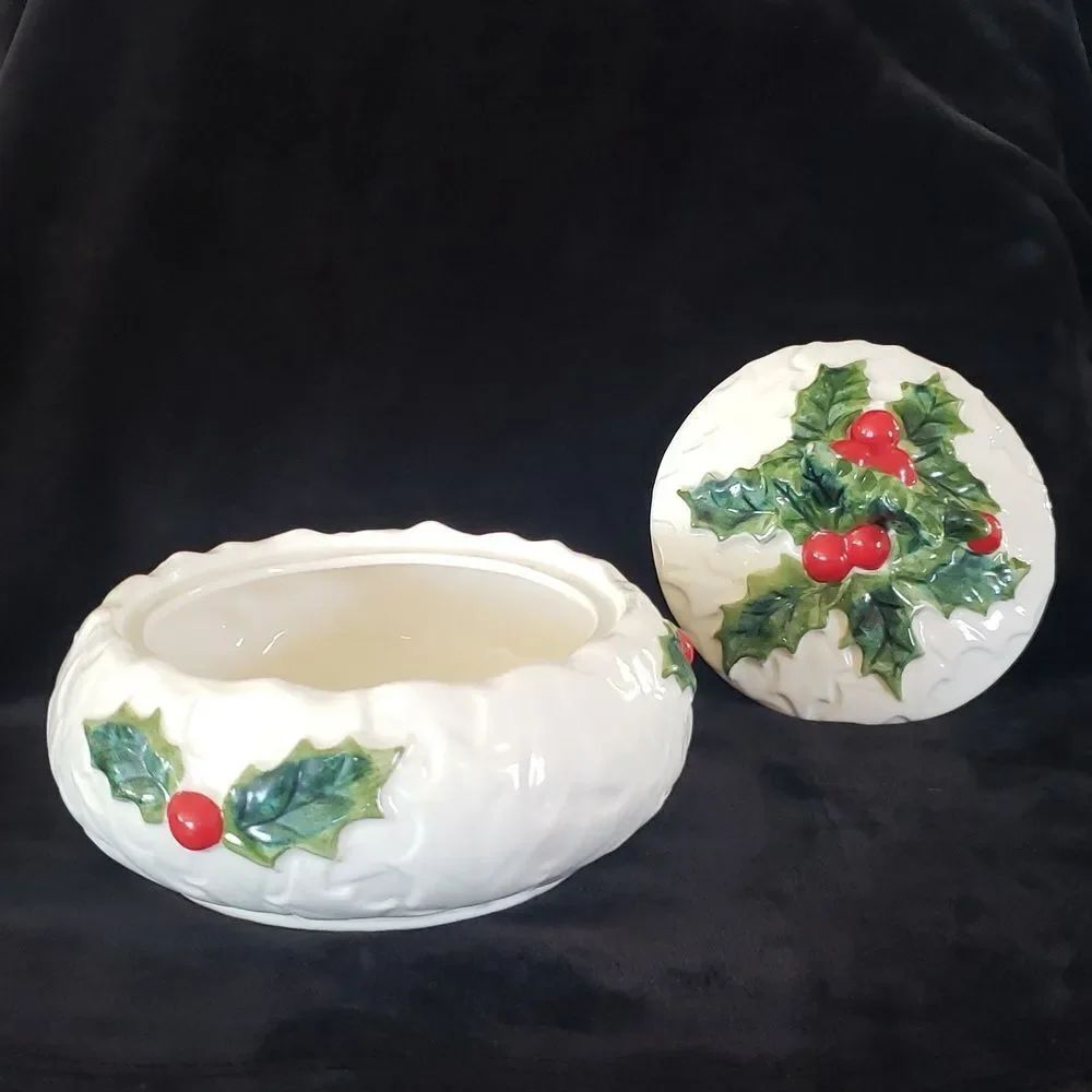 Festive Holiday Ceramic Dish with Holly Design